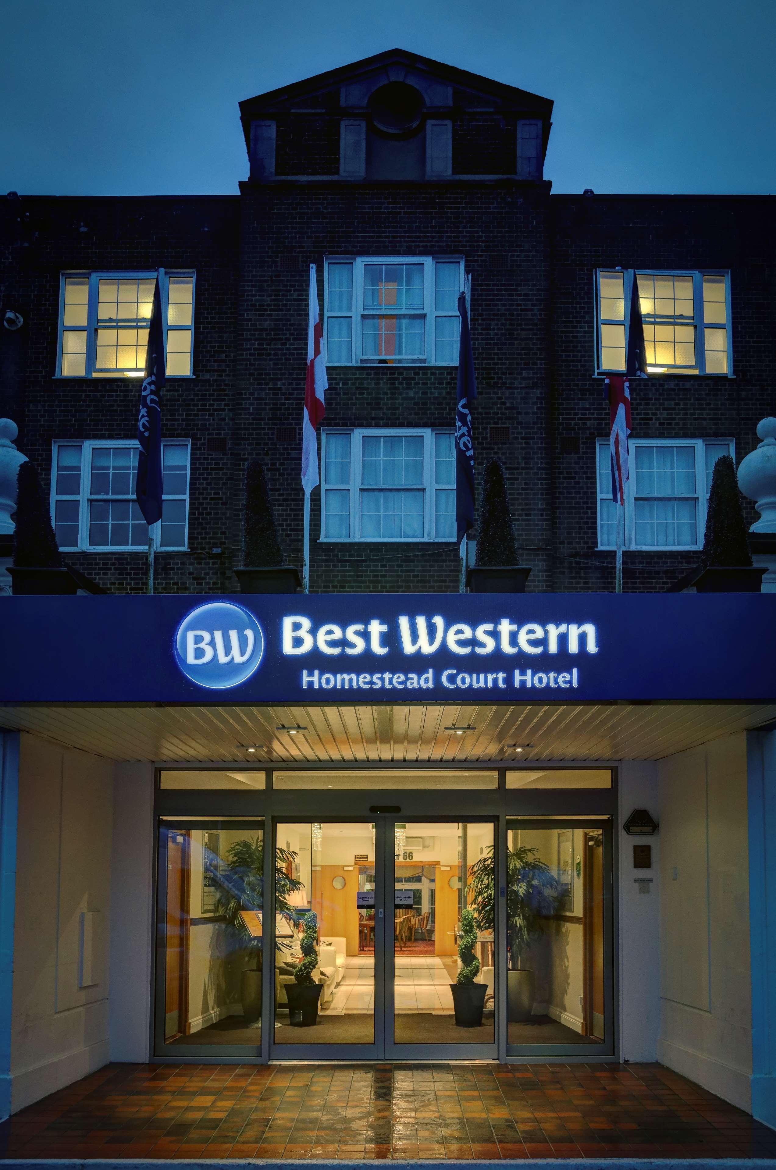 Best Western Homestead Court Hotel Welwyn Garden City Bagian luar foto