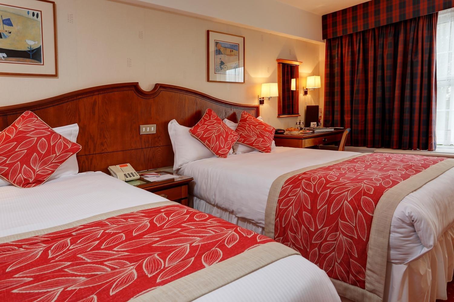 Best Western Homestead Court Hotel Welwyn Garden City Bagian luar foto