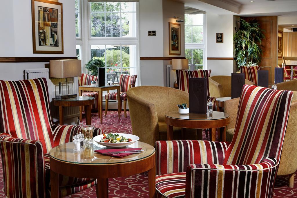 Best Western Homestead Court Hotel Welwyn Garden City Bagian luar foto